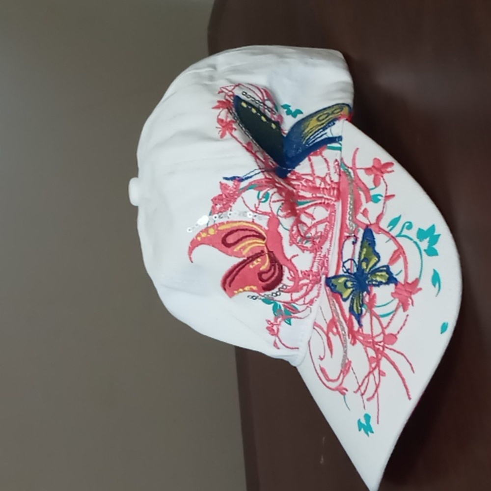 Flower & Butterfly White Baseball Cap w Embroidered Embellishments